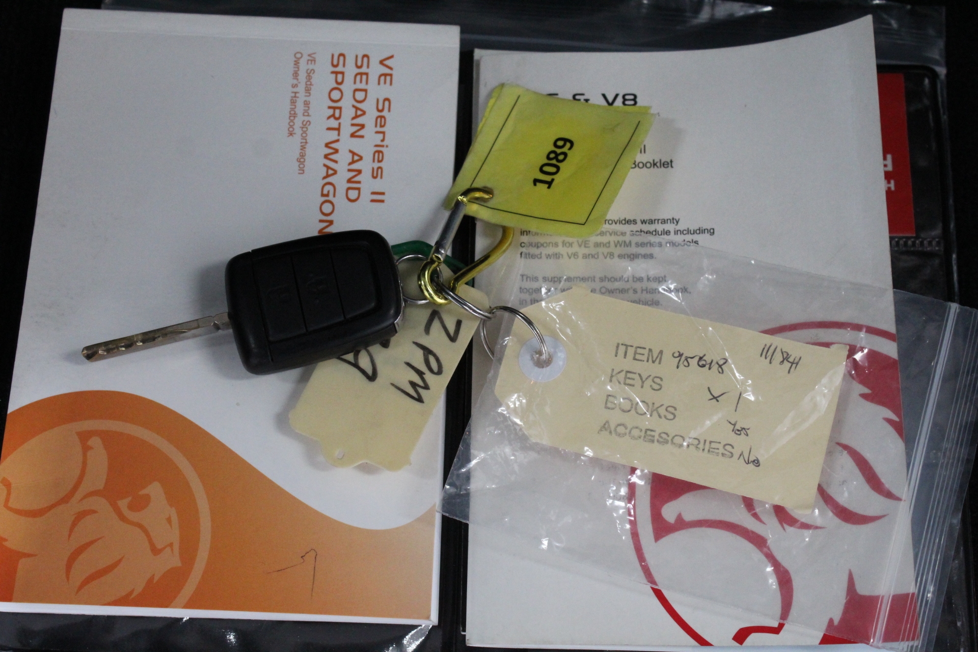 Artan Reserve Cleanskin Shiraz 2021 (12x750mL) SA