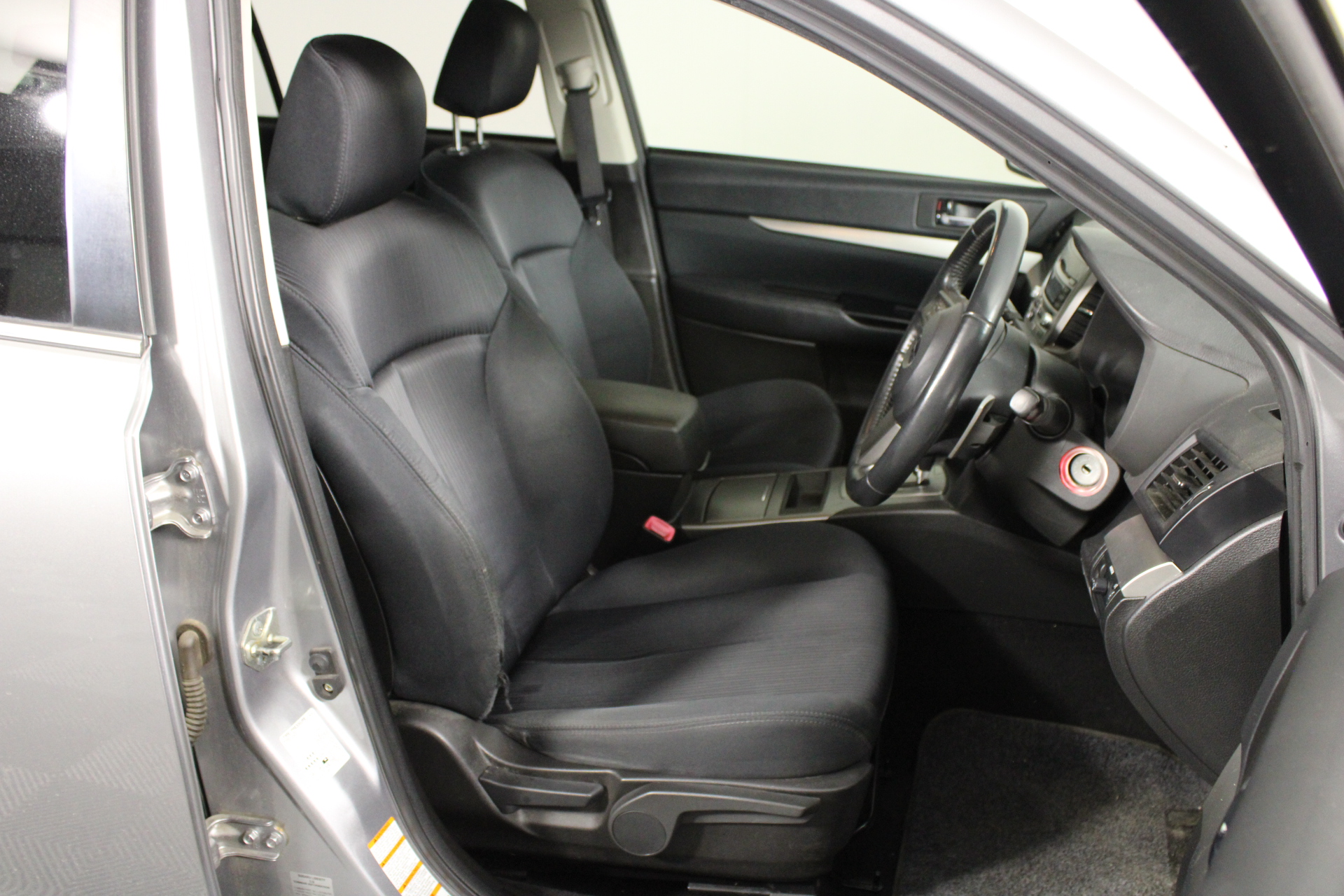 Wolf Blass Yellow Label Sauvignon Blanc  (6x 750mL).Current Vintage Release