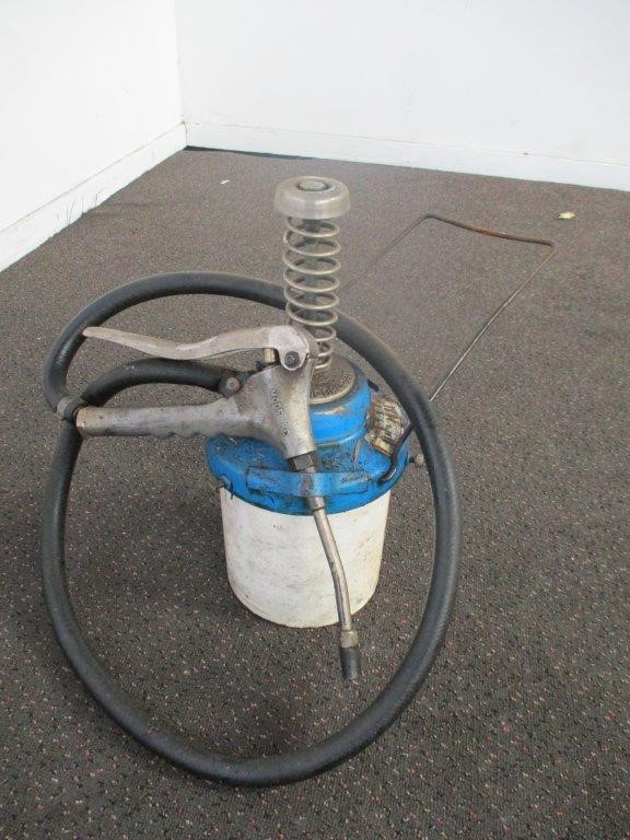 9K Yellow GOLD 0.15CT HI I1 DIAMOND RUBY RING