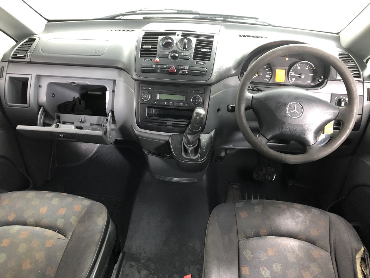 Wolf Blass Yellow Label Chardonnay (6x 750mL). SA