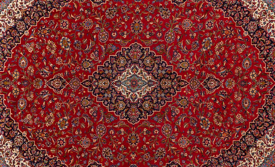 Stunning Rhodium Plated Champagne Crown Heart Ring - US Size 7