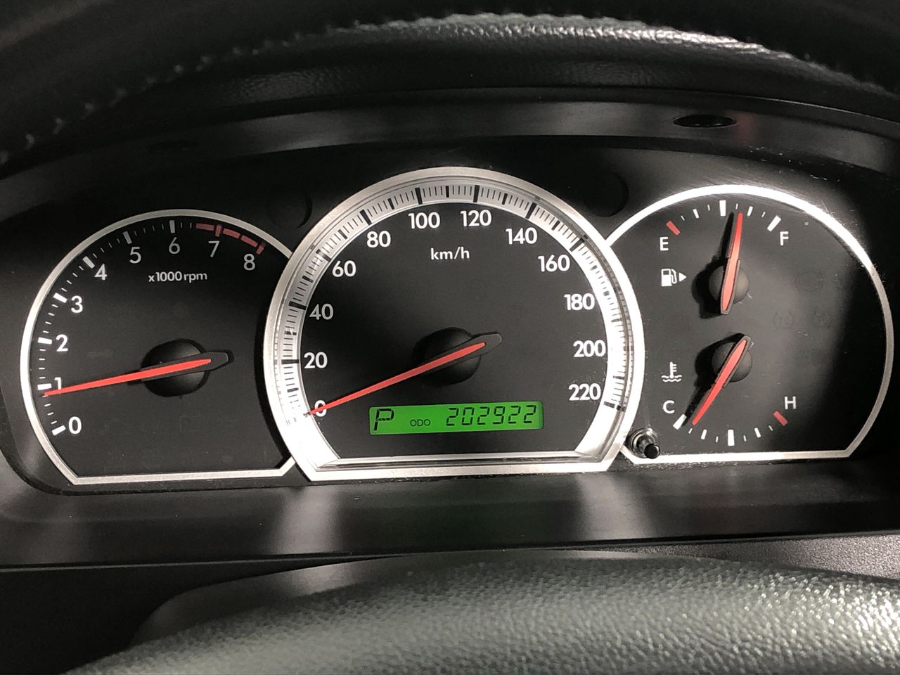 Designer Simulated Diamond Round Pendant Necklace in Silver