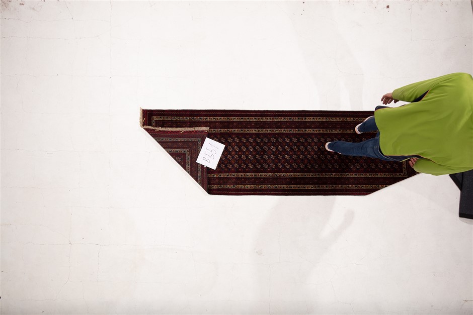 Designer Simulated Diamond Swirl Ring in Silver - US Size 7