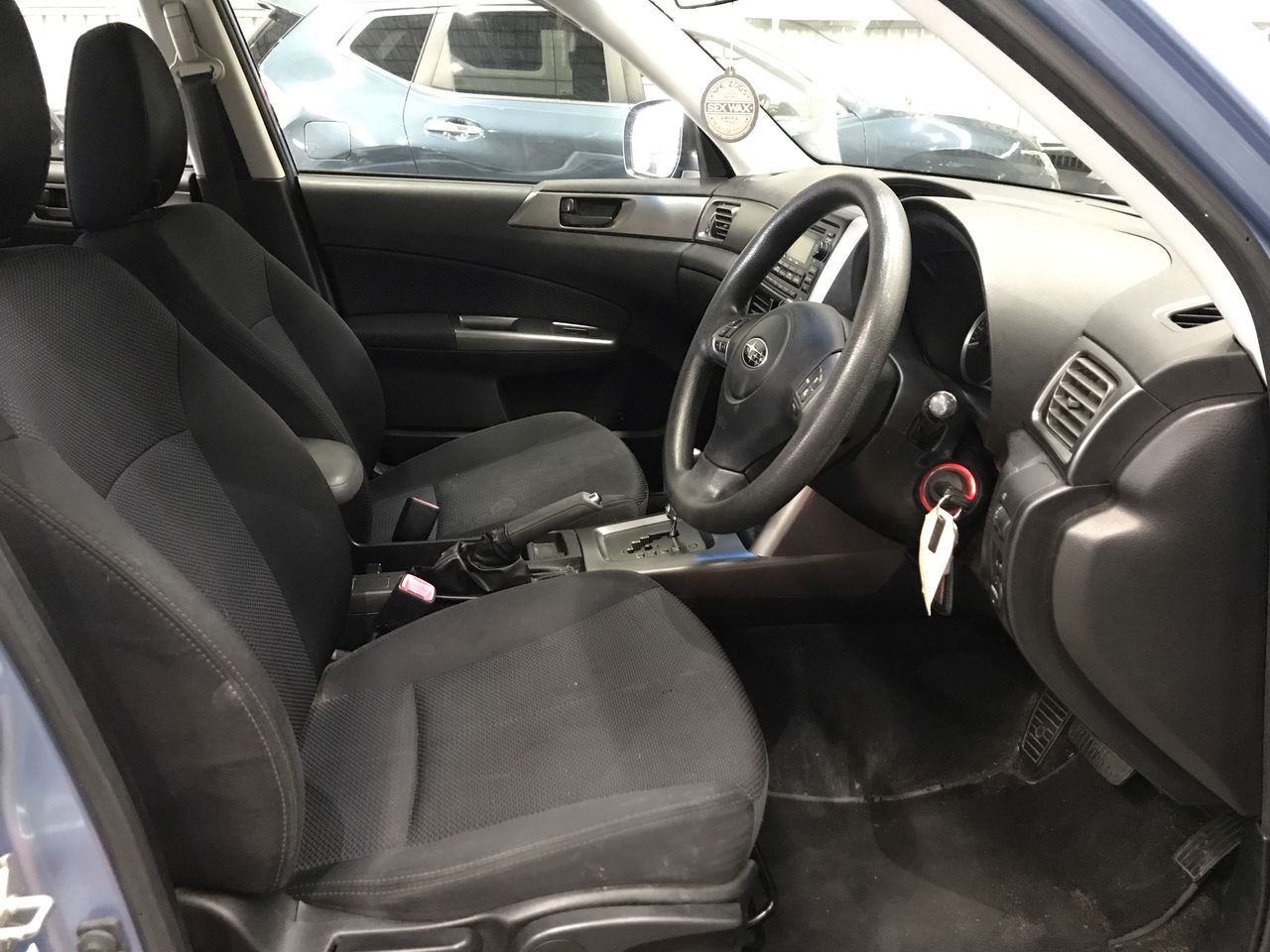 Men's Gemstone Black Stone & Tiger Eye Beaded Bracelet