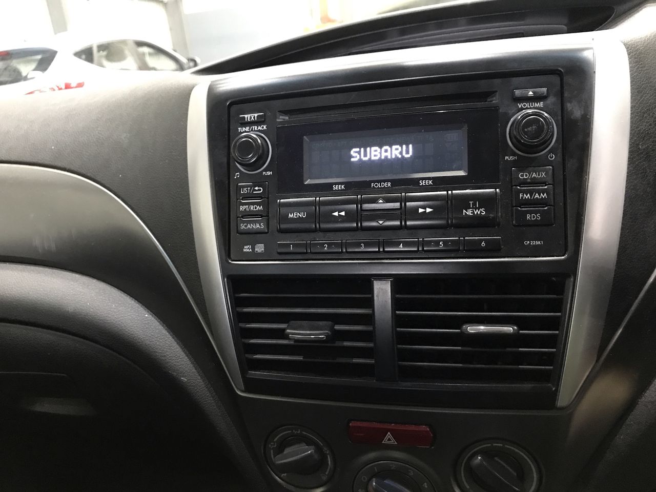 Men's 8mm Tiger Eye & Golden Rhinestone Beaded Gemstone Bracelet