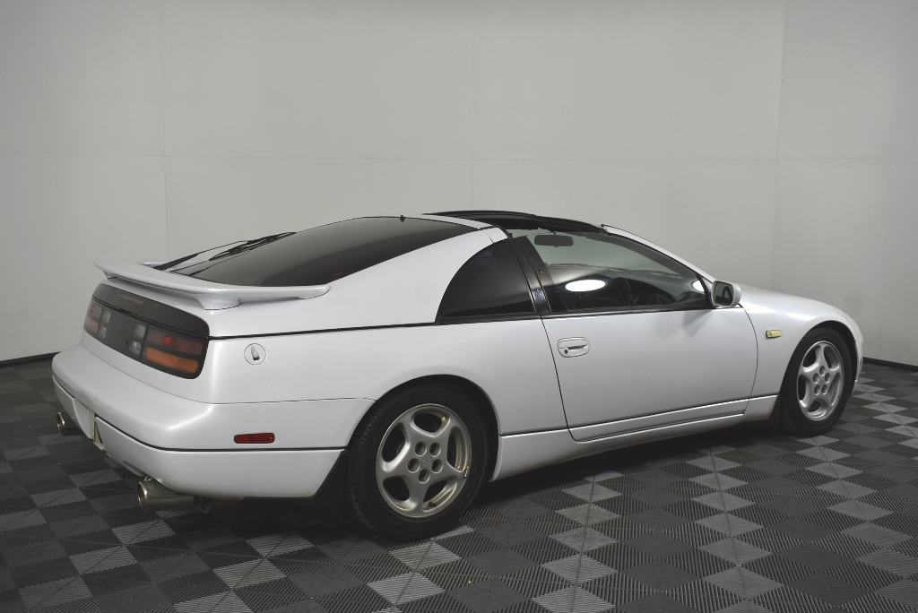 Stunning Lock & Key Pendant Featuring Crystals by Swarovski®