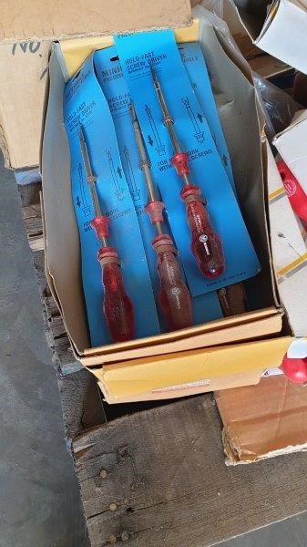 Rawson's Retreat Chardonnay (6x 750mL).