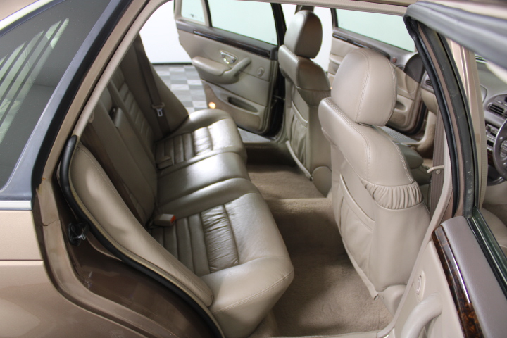 Purple Spinner Pendant Featuring 80+ Crystals - FITS PANDORA BRACELET