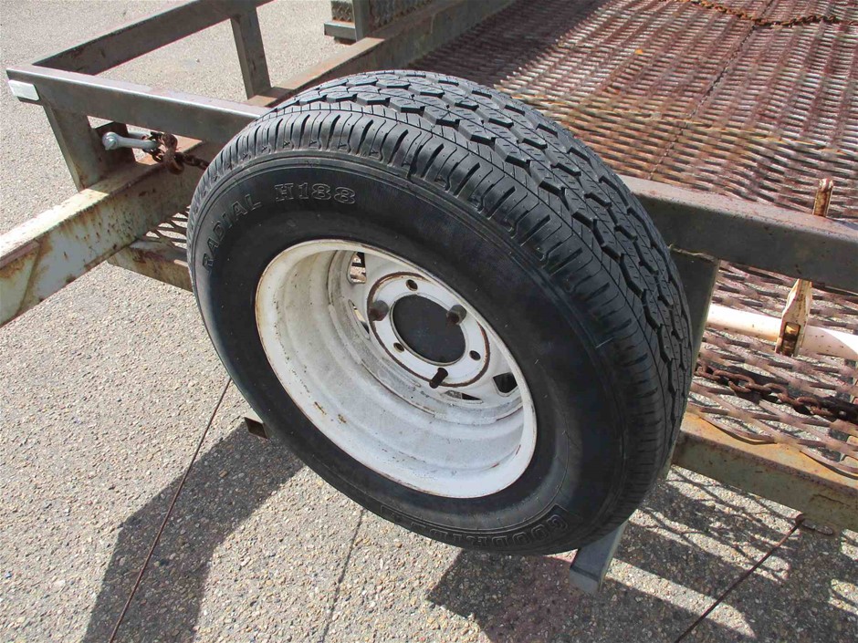 Designer Simulated Diamond Blue Geometry Brooch Pin (missing crystals)