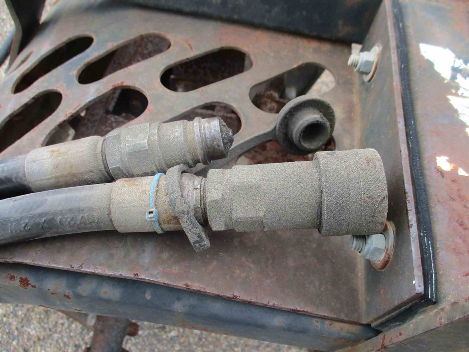 1 MII Bluetooth 5.3 Transmitter for TV to 2 Wireless Headphones, Long Range