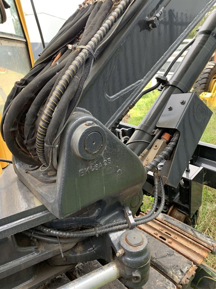 6mm 925 Sterling Silver Simulated Diamond & Beads Bracelet