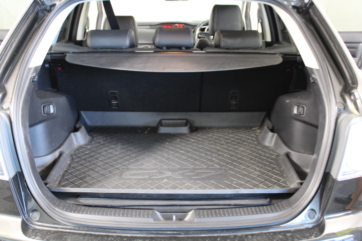 1.00 Carats Brilliant Polish Round Cut White Diamond CVD-Not Certified