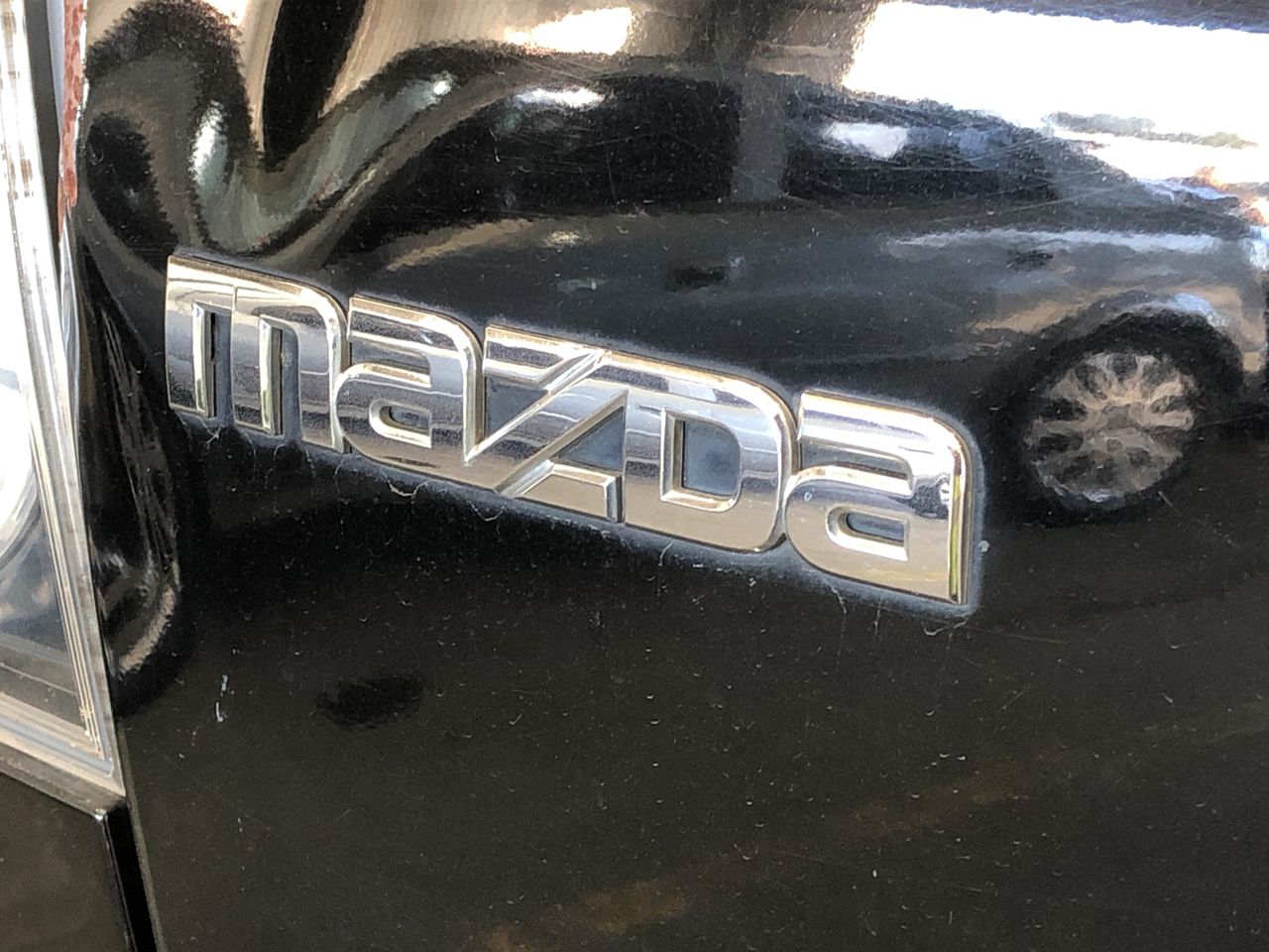 Stunning Rhodium Plated Champagne Crown Heart Ring - US Size 7