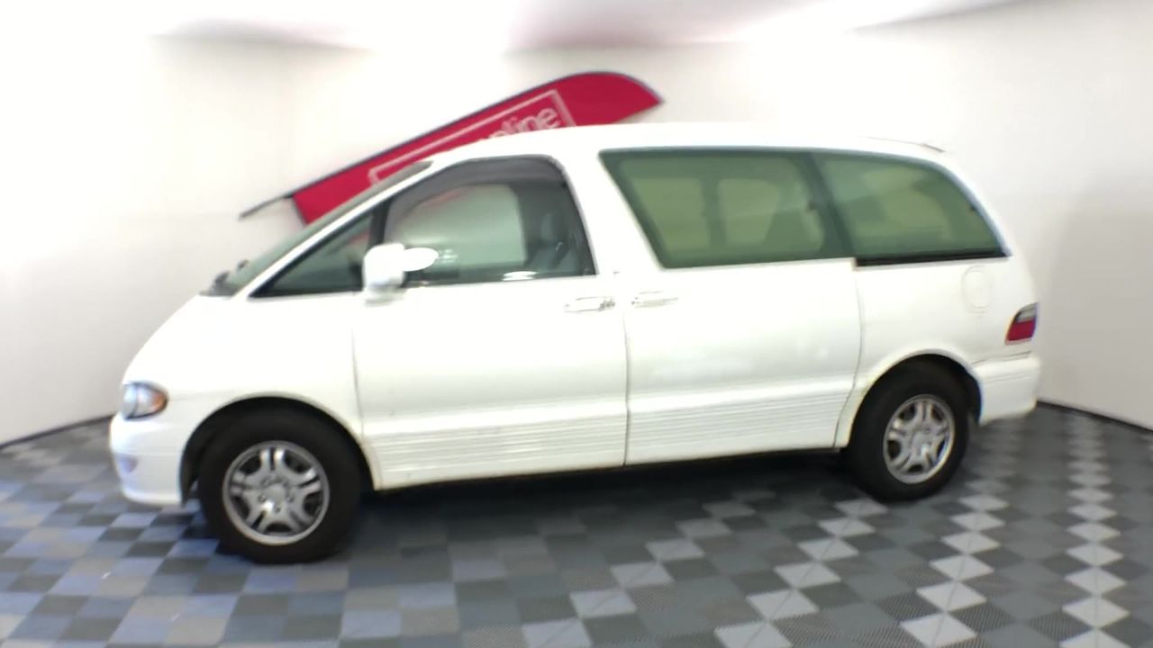 0.12 carat white round 4 diamond