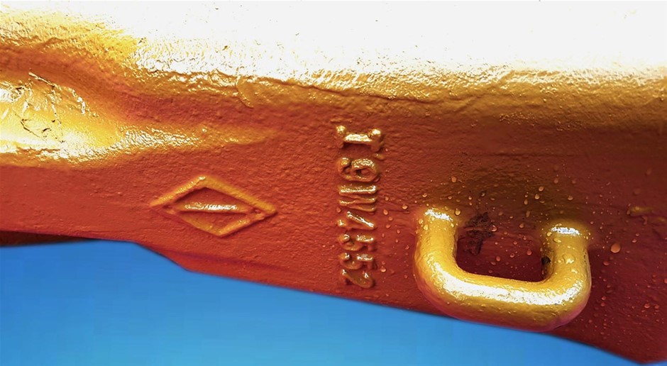 2017 CASE Excavator CX235C SR