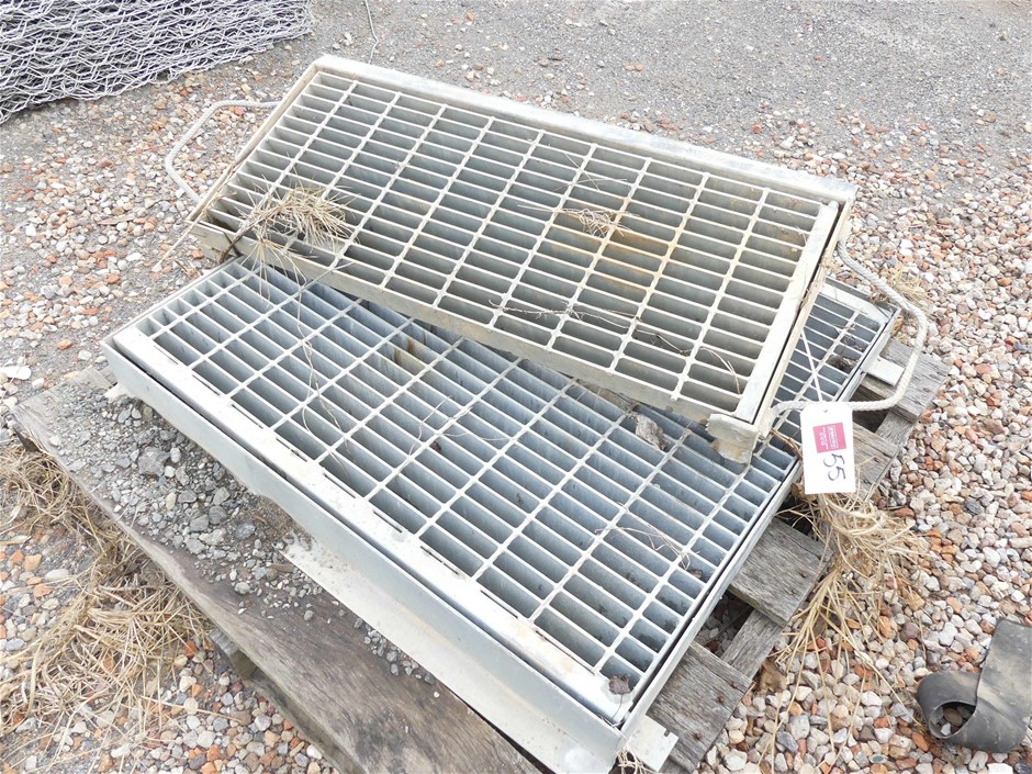 UNC 2023 $2 Vegemite Yellow RARE Coloured two dollar Coin