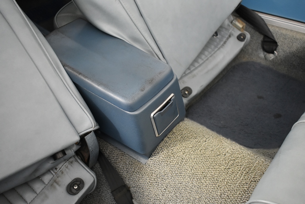 Waterproof  Watch Barrel Shaped Transparent Red Color Quartz Watch Popular