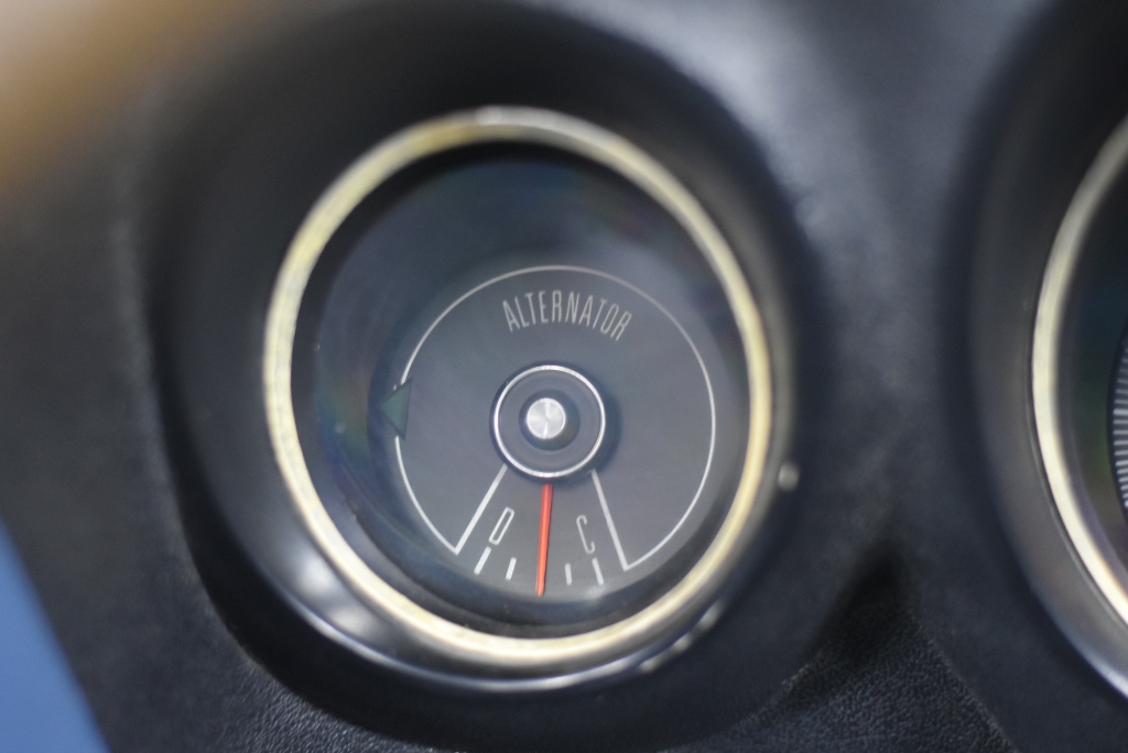 Vial full of Gold Leaf/Flake