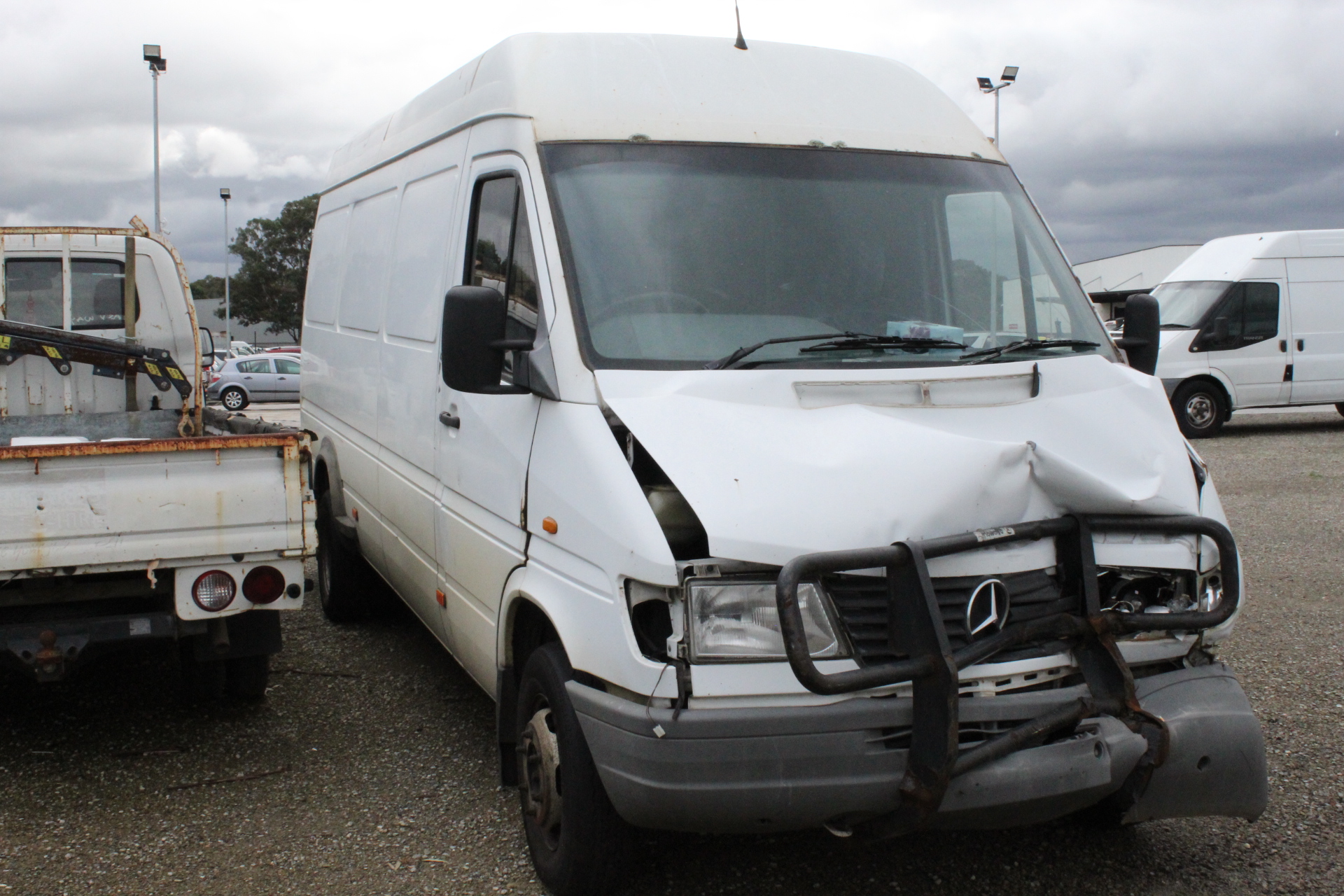 One Kilo of Australia KGV/King George VI/Queen Elizabeth