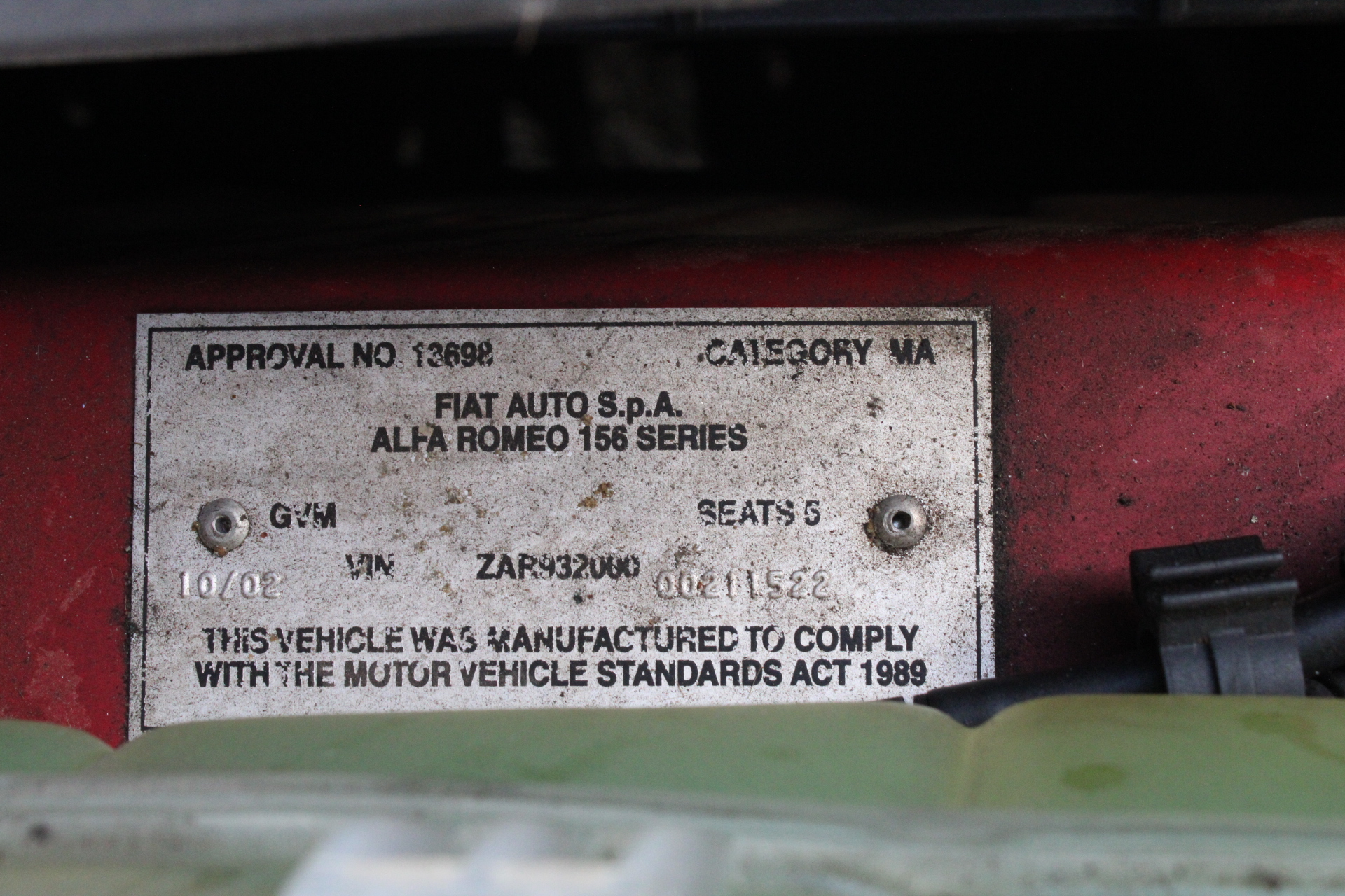 SILVEROO, Kangaroo Global Trade Coin 1/10th Oz 999 Pure Solid Silver C.O.A.