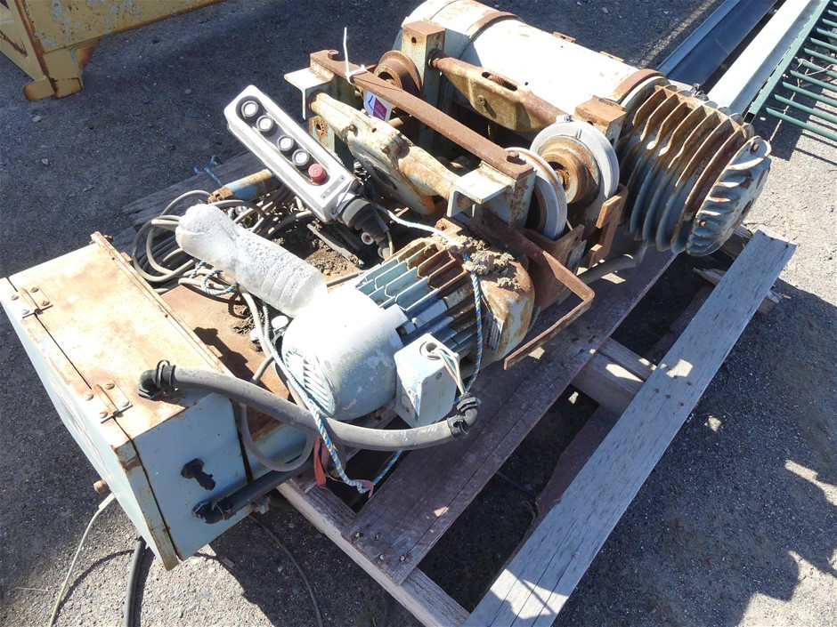 Digital Video Camera Full HD 1080P 32GB 16x Zoom Mini Camcorder DV