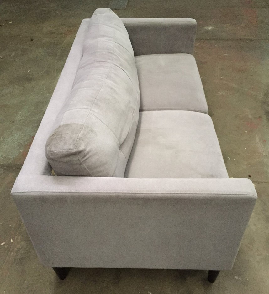 Jules Roy Chardonnay 2023 (6x 750mL), France.