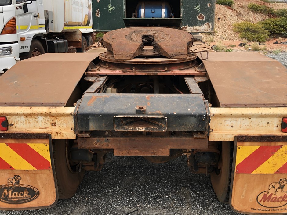 Stalking Horse Cabernet Sauvignon 2021 (12x 750mL) Langhorne Creek, SA