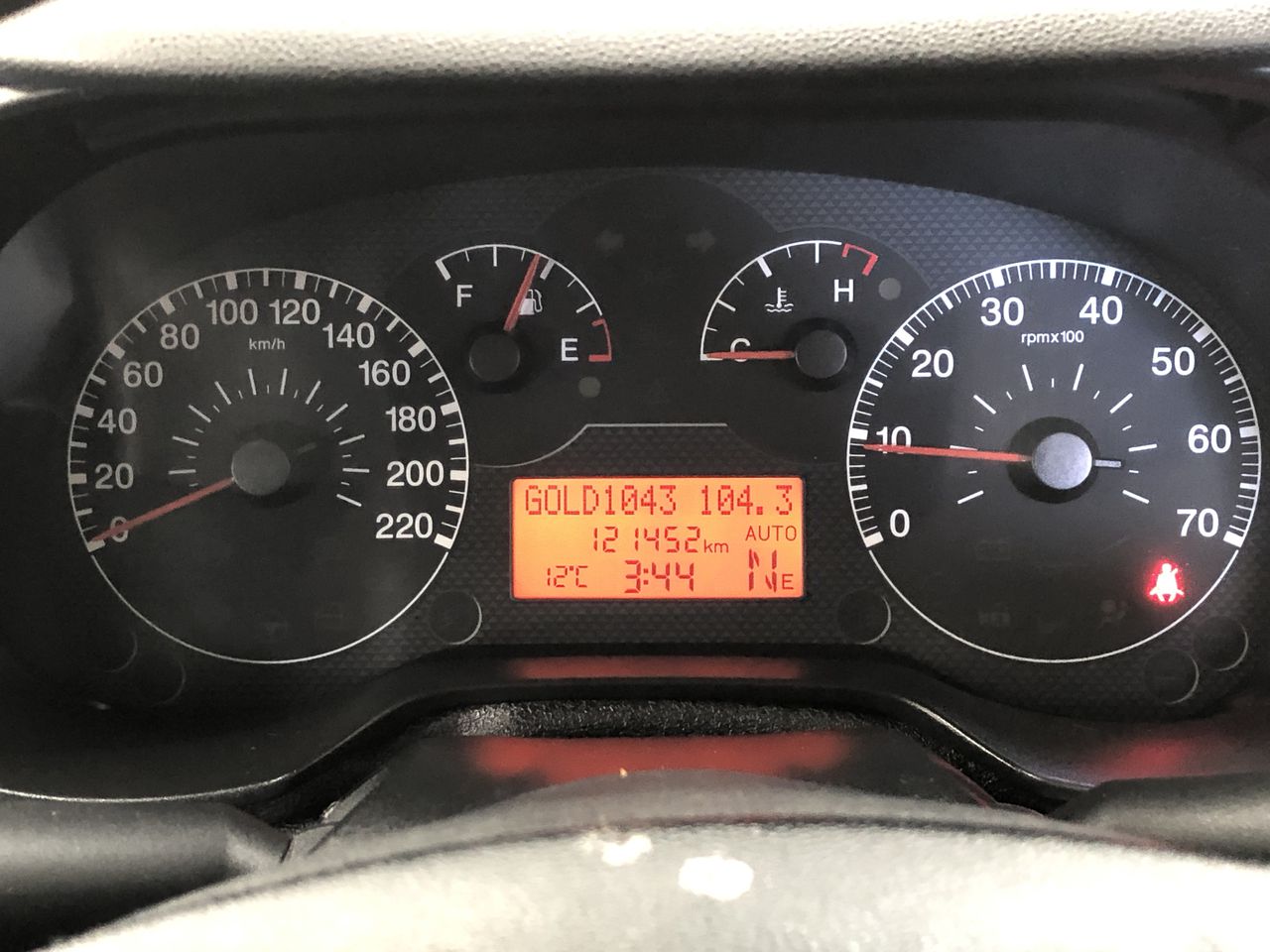 Mix Brand and Model Plastic Pallets (Lot of 10)