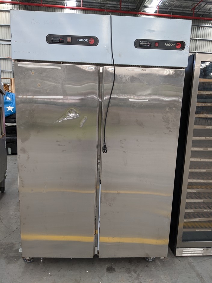 18ct Heavy Yellow Gold Plated 7 Ring Lucky Charm Necklace