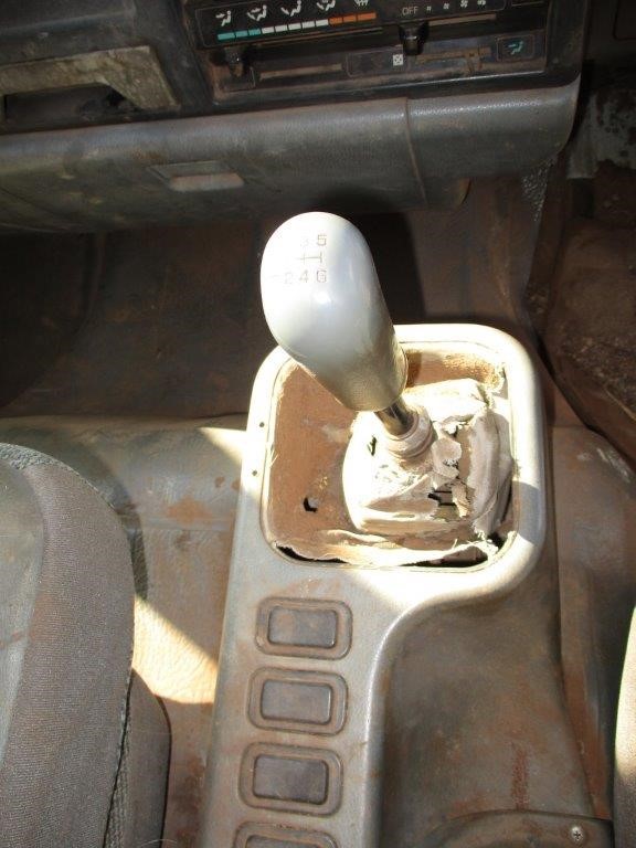 Solid 925 Sterling Silver 6mm Stud Earrings Feat 2 Crystals by Swarovski®