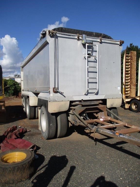 18ct Heavy Yellow Gold Plated Love Heart Chain Anklet