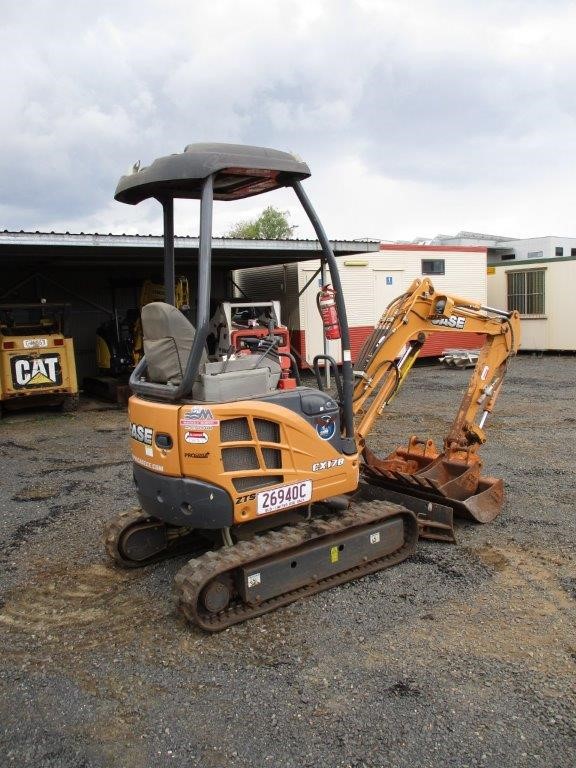 Solid 925 Sterling Silver Pendant Featuring a Crystal by Swarovski®
