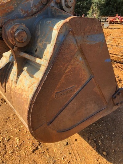 CHAMPION Men's Classic Jersey Tee, Size M, White, T0223.  Buyers Note - Dis