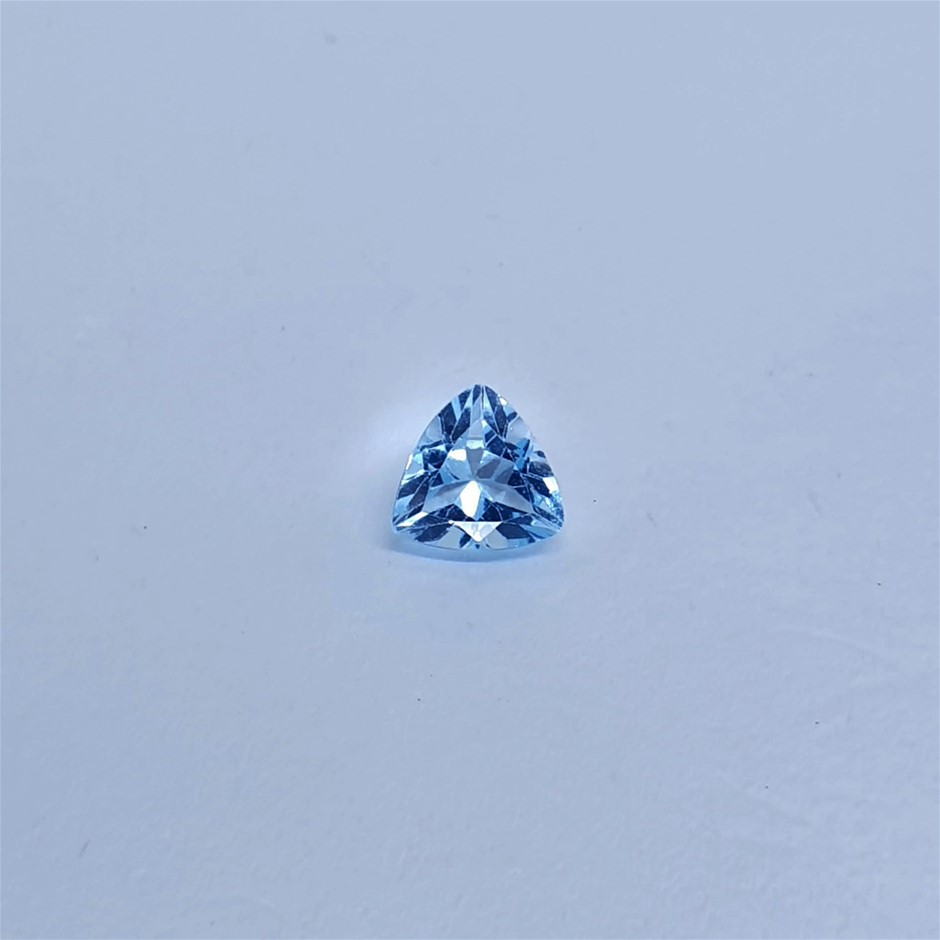 2 x 2XU Women's Sailing Short Sleeve Fibretech Tee, Size L, White/Rose. WY2