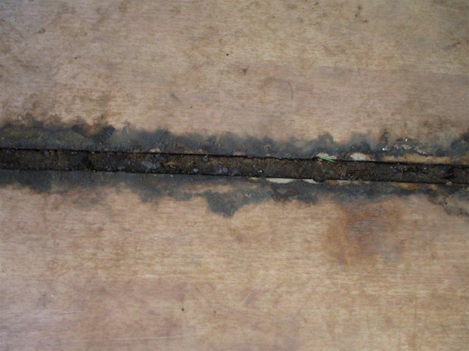 <p>2008 Kenworth T358 6 x 4 Tilt Tray Truck</p>