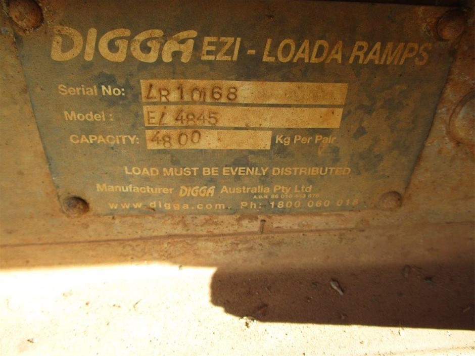 9K WHITE GOLD 0.25ct F VS LAB DIAMOND INFINITY NECKLACE 40-45c