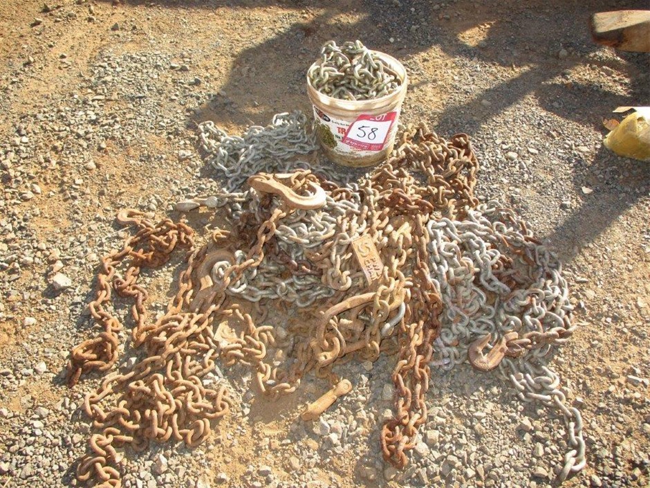 9K WHITE GOLD 0.50ct F VS LAB DIAMOND CHANNEL SET BAND