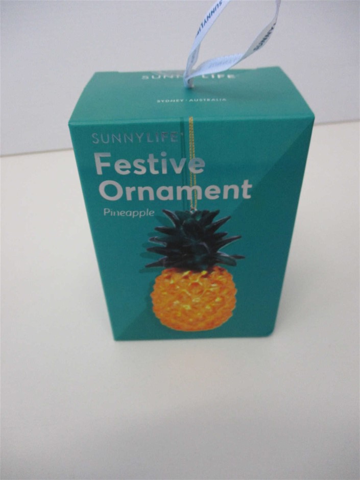 Wolf Blass Yellow Label Chardonnay (6x 750mL). SA