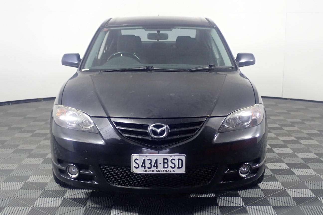 The Hero `Preservative Free` Pinot Noir 2023 (6x 750mL) SA