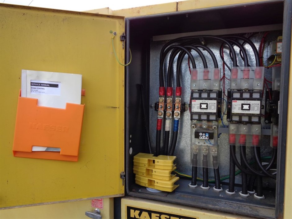 Wolf Blass Yellow Label Sauvignon Blanc  (6x 750mL).Current Vintage Release