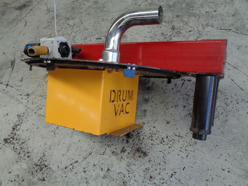 Initial Charm Letter  'I' Pendant Necklace