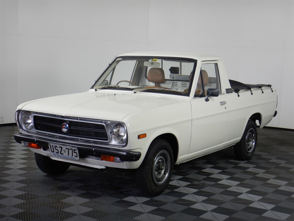 Initial Charm Letter  'A' Pendant Necklace