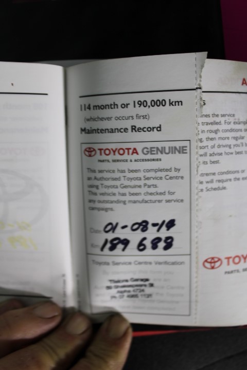 PHILIPS Azur 8000 Series Steam Iron - 55 g/min Continuous Steam, 240 g Stea