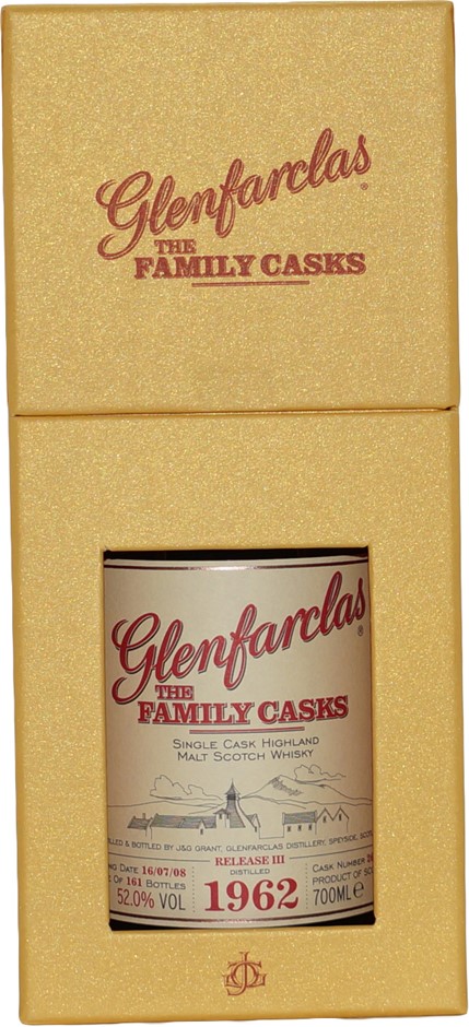 BRAND NEW! 48pcs of Plastic Spray Bottles, White 473ml. Durable and lightwe