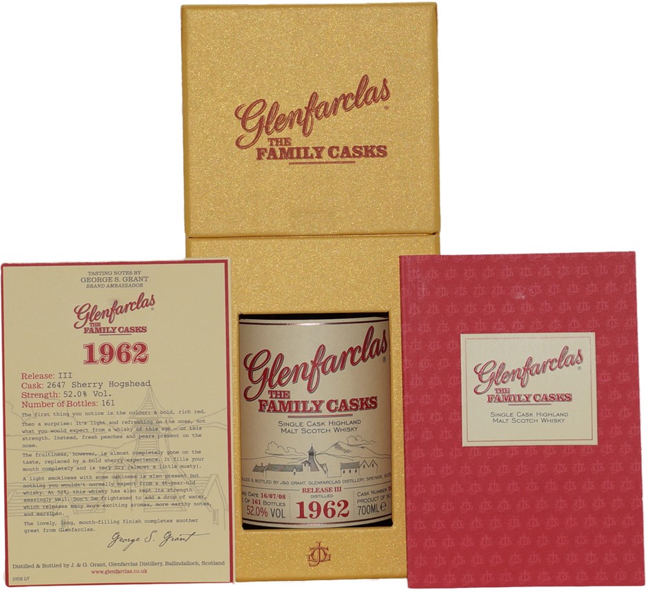 BRAND NEW! One Box of Assorted Hair Accessories. Perfect for everyday use o