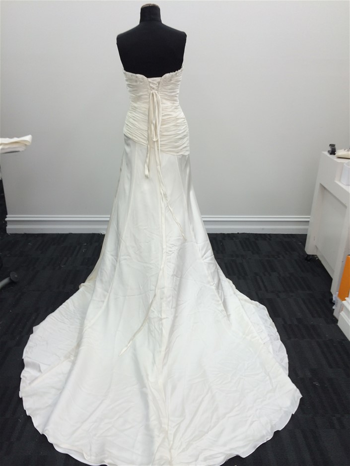 JBL Endurance Peak 3 TWS Sports Earbuds, Black. NB: minor use.