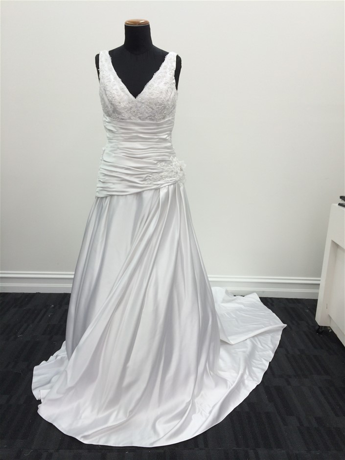 2 x SQUISHMALLOWS Original Jumbo Bluey Plush Toy 51cm, Muffin & Bingo. NB: