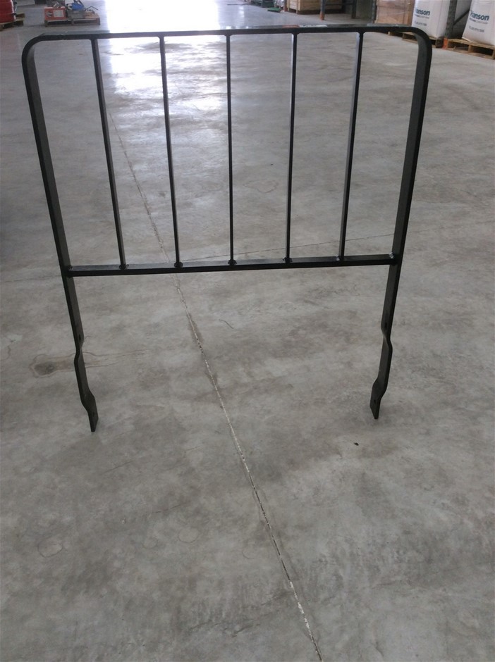 2022 Queen Elizabeth Platinum Jubilee Gold plated Medallion