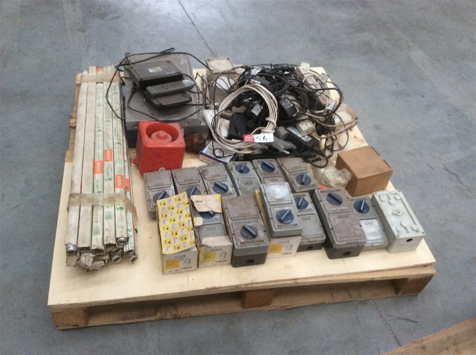 Set of 2 Large Wrought Iron Style Gates with Wildlife Scene (Unused)