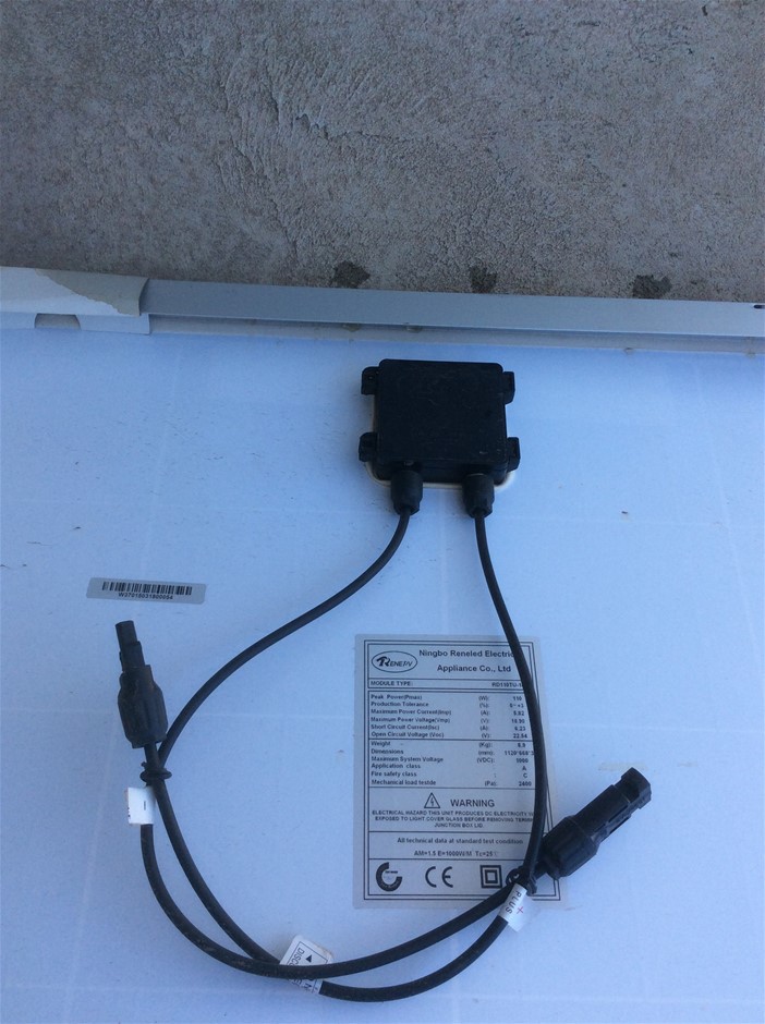 Apple MACBOOK AIR(A1370 )(EMC 2471) Laptop I5-2467M 4GBRAM/128GB